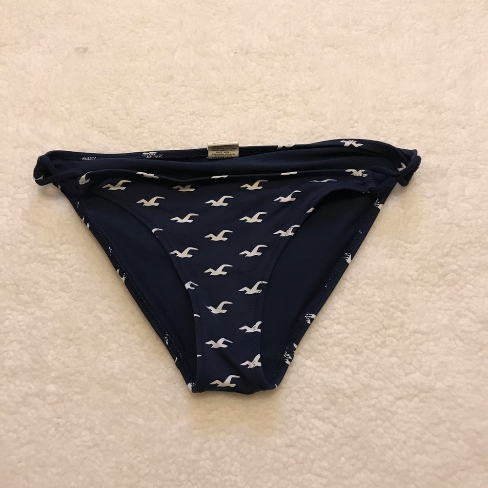 Hollister bathing suit bottoms